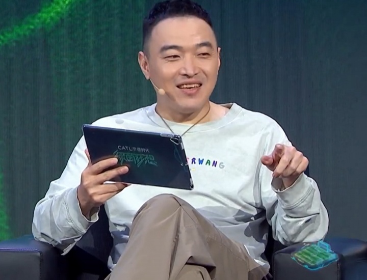 冯潇霆谈英格兰队失窃：05国青在德国也被偷过