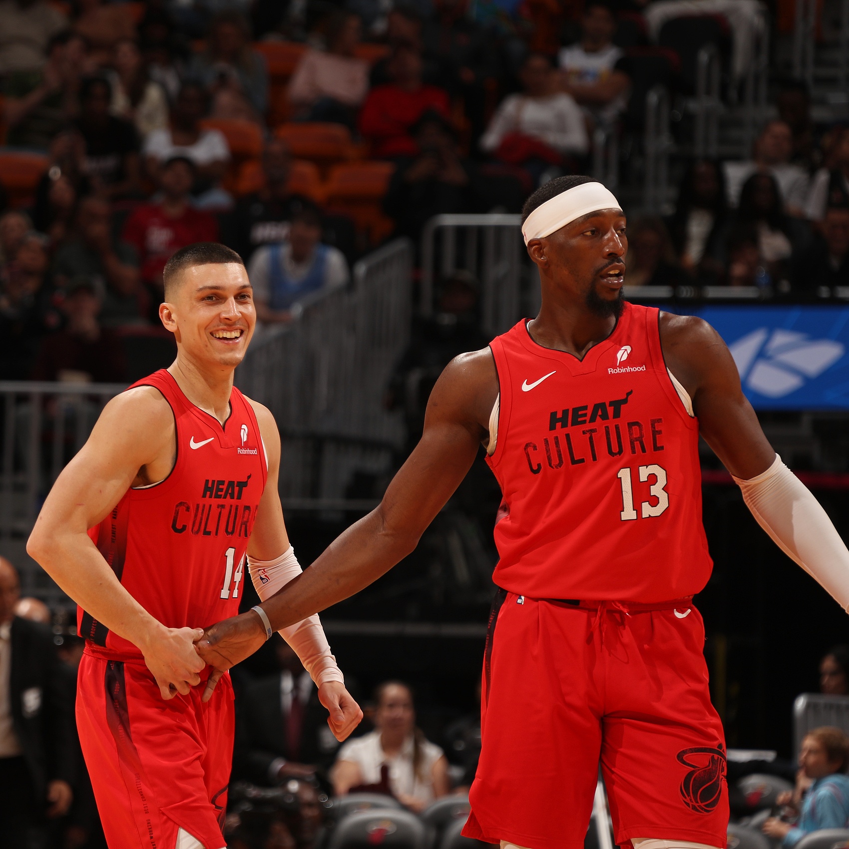阿德巴约拳击希罗面部！NBA队友反目史：OK决裂、追梦一拳、血花兄弟等十宗最