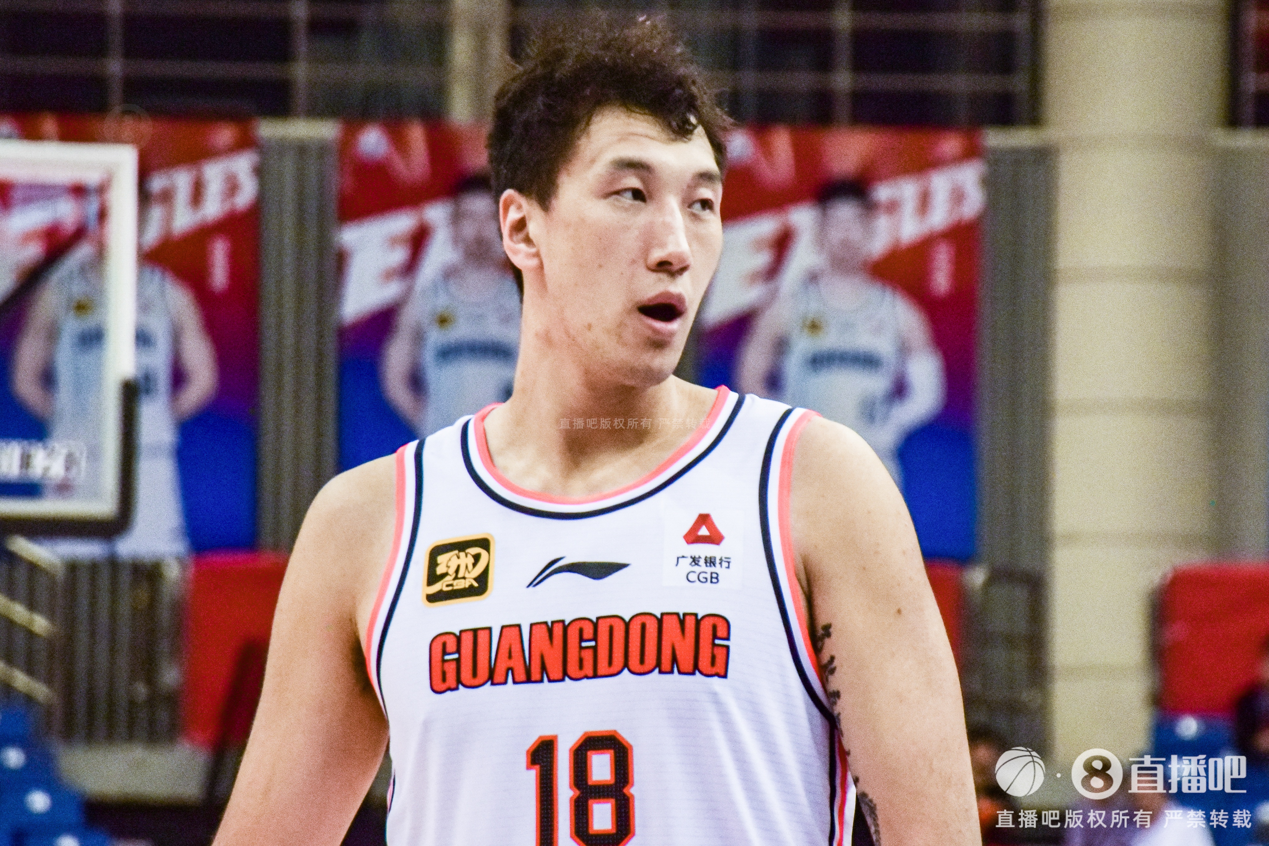 杜润旺3年D类顶薪加盟同曦 媒体人：迟来1-2年的正常换血