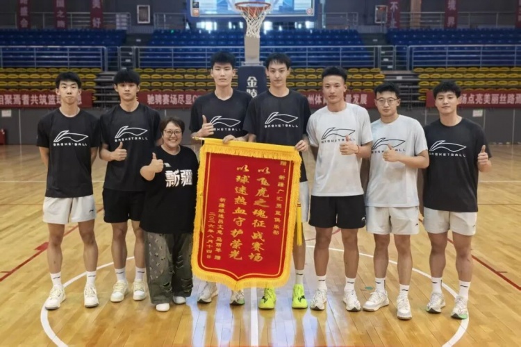 广汇能源男篮焉耆行:球迷对抗赛、扣篮三分、佛寺遗址 明晚巴音体育馆战江苏肯帝亚 广汇能源男篮焉耆行:球迷对抗赛、扣篮三分、佛寺遗址 明晚巴音体育馆战江苏肯帝亚