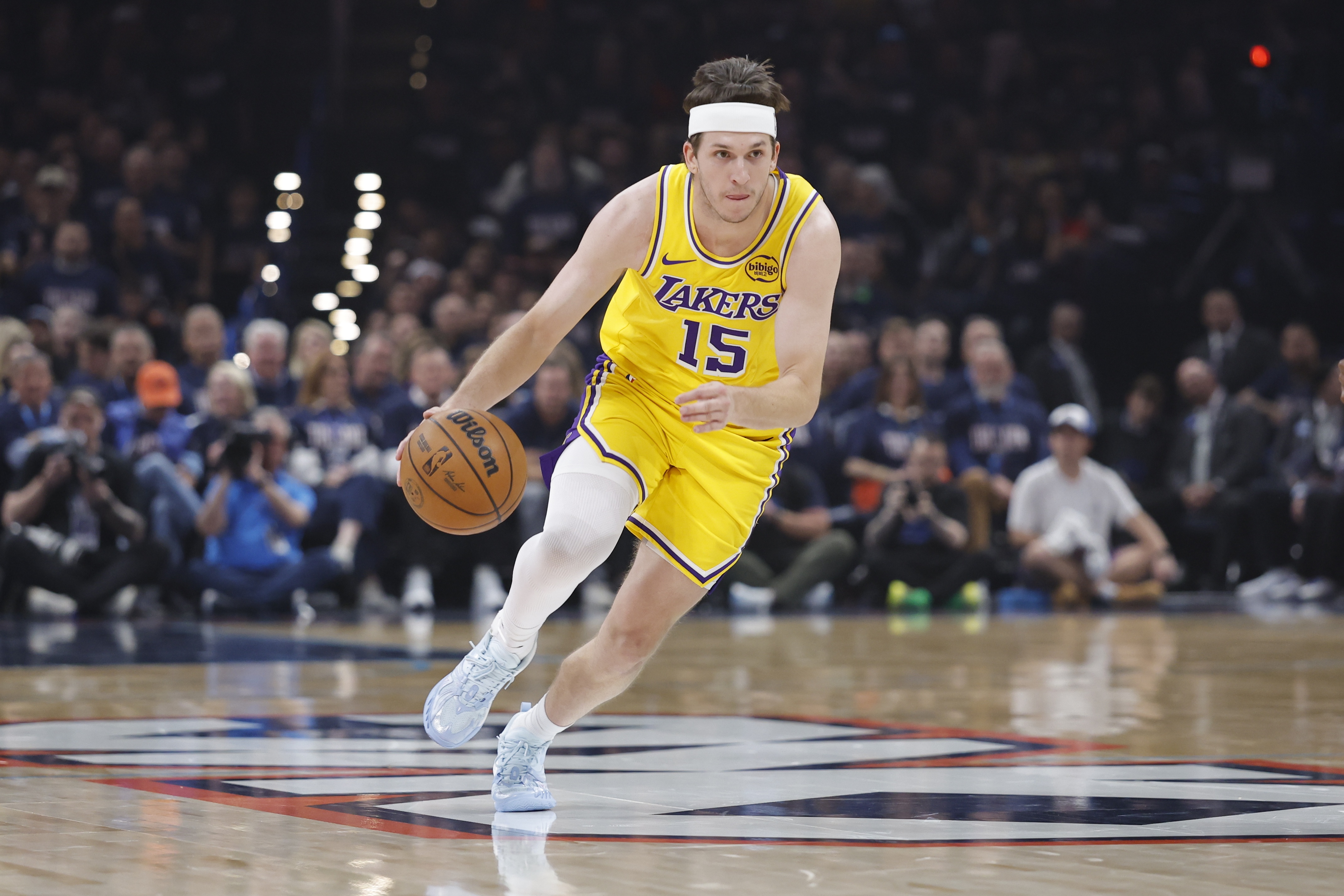 里夫斯自封湖人高尔夫第一人，称NBA前三含库里和基斯珀特