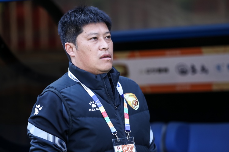 45岁张耀坤接手U16国少,足协官方宣布新主帅 45岁张耀坤接手U16国少,足协官方宣布新主帅