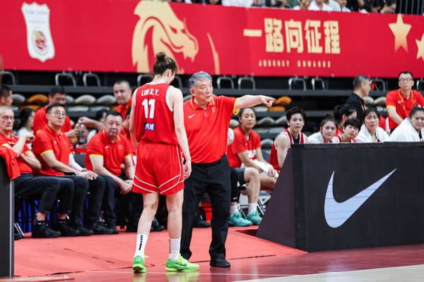 阿尔梅勒城VS阿贾克斯青年高清直播